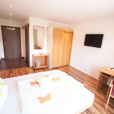 Gasthof & Streichelzoo Winkelwirt Guest house Althofen (Carinthia)